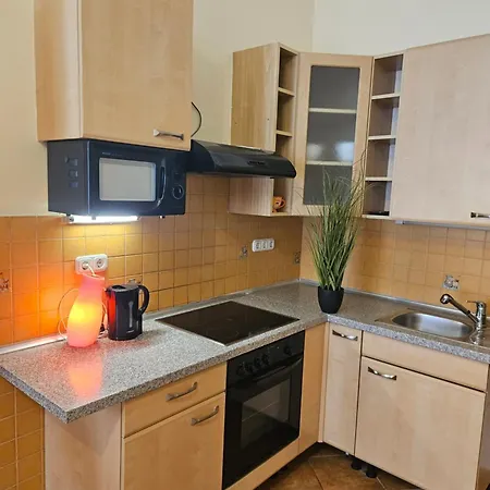 Apartment Cozy And Near Kalvin Square *