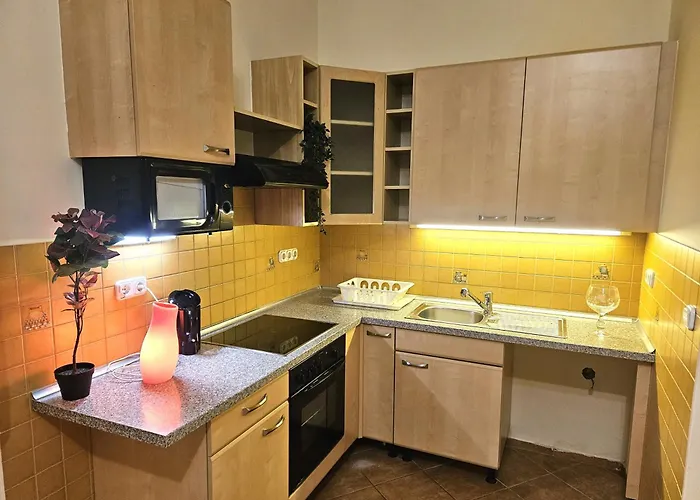 Apartamento Cozy And Near Kalvin Square *