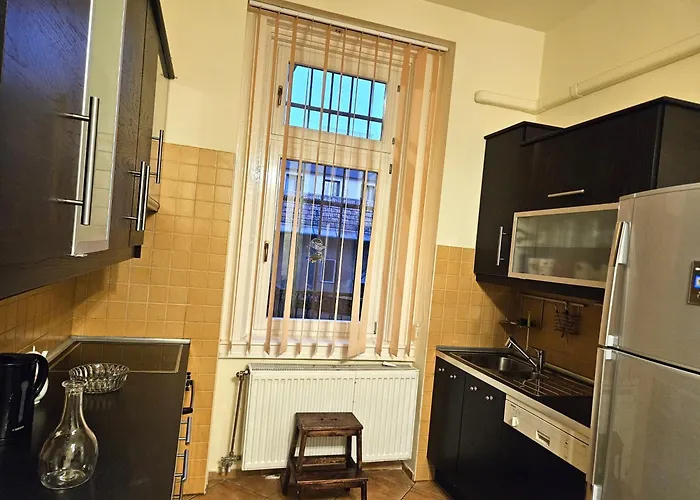 Apartamento Cozy And Near Kalvin Square
