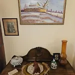 Cozy And Near Kalvin Square Budapest