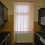Appartement Cozy And Near Kalvin Square Budapest