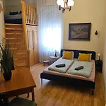 Appartement Cozy And Near Kalvin Square