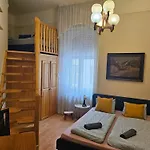 Appartement Cozy And Near Kalvin Square *