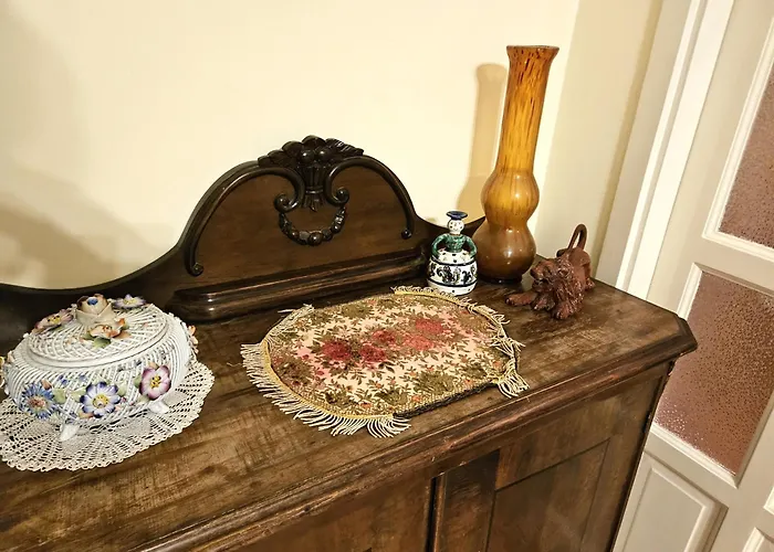 Cozy Apartment&rooms Near Kalvin Square *