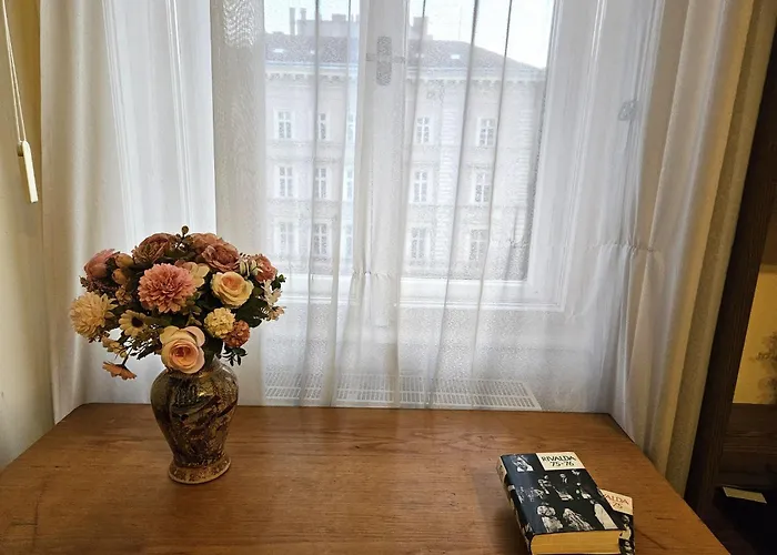 Cozy Apartment&rooms Near Kalvin Square *