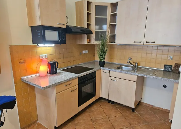 Apartament Cozy Apartment&rooms Near Kalvin Square *